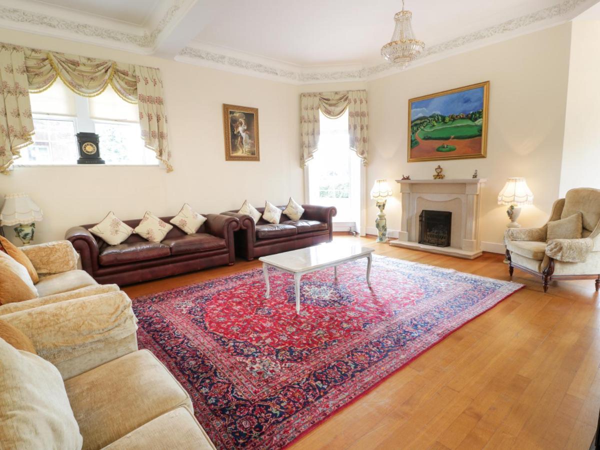 Auchentroig House Apartment สเตอร์ลิง ภายนอก รูปภาพ